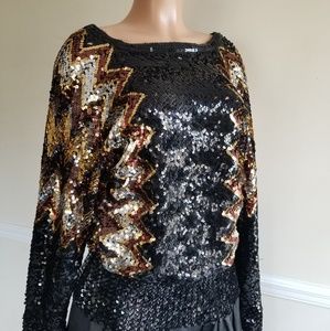 💋💋Authentic VNTG Sequin Batwing Blouse